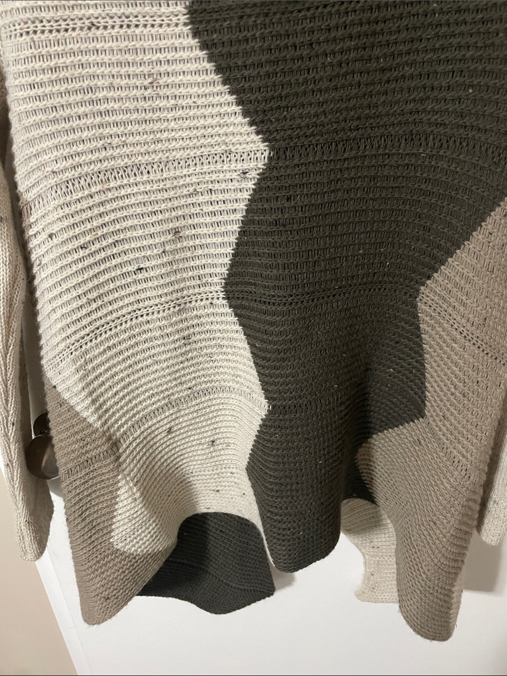 Joseph Ribkoff Colourblock Sweater Size Medium - Picture 9 of 9